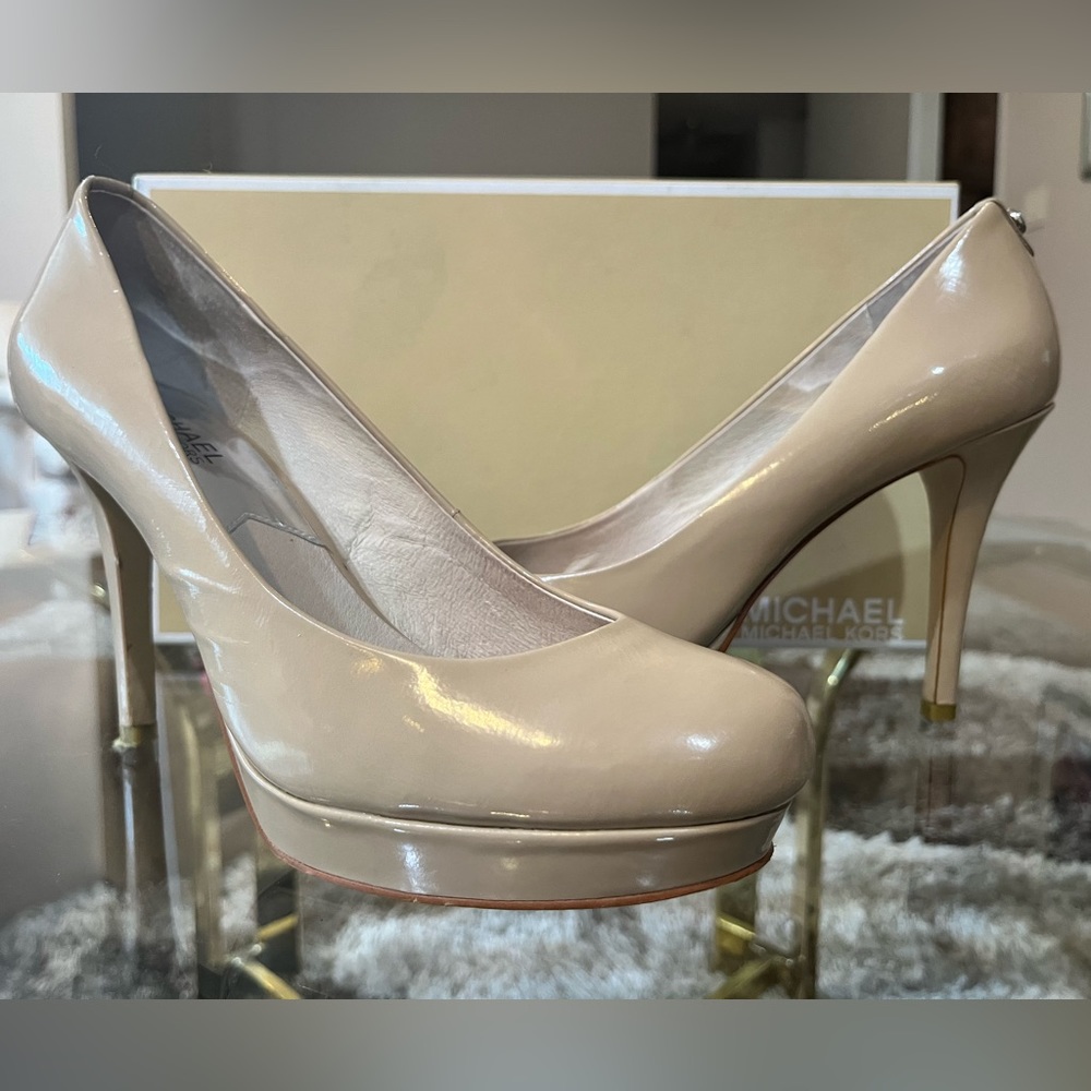 Michael Kors Ionna Pumps-Nude Patent Leather-Women’s Size 8